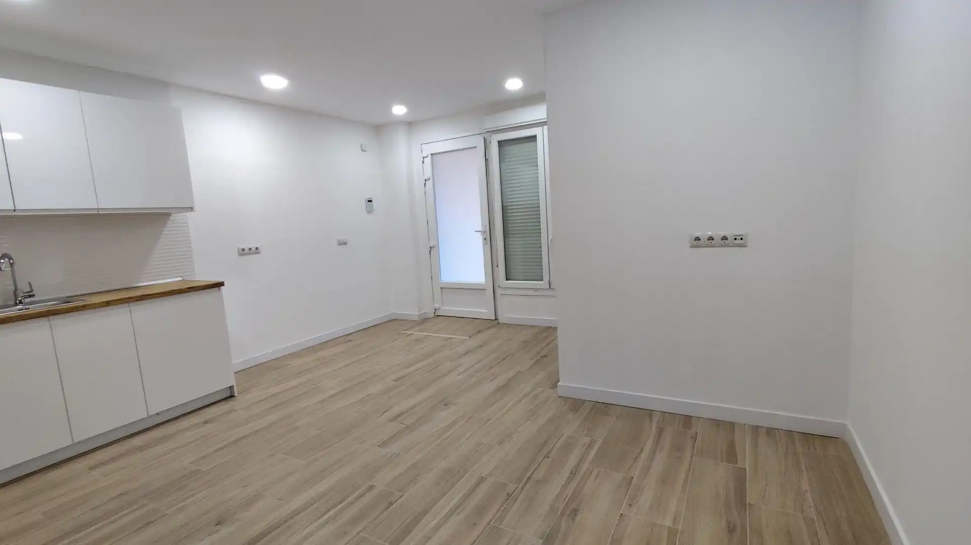 Flat for sale in Barakaldo   with Heating