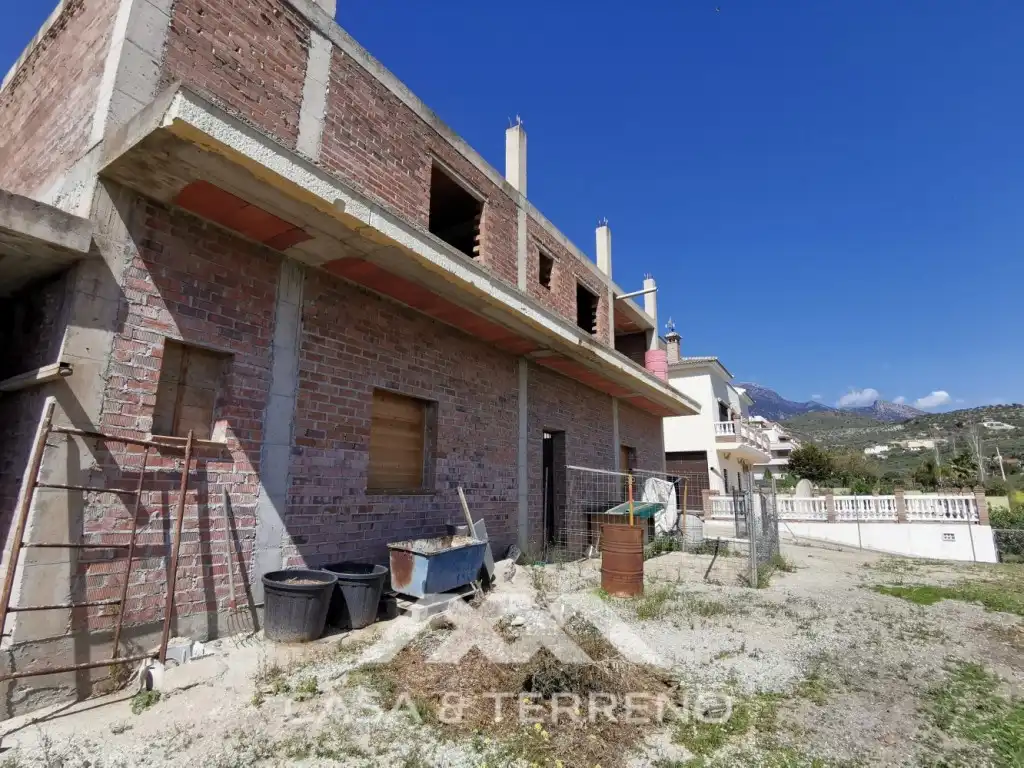 Casa en venta en Alcaucín, imagen 2