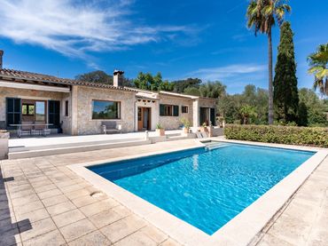 Casa amb piscina en venda a Sencelles