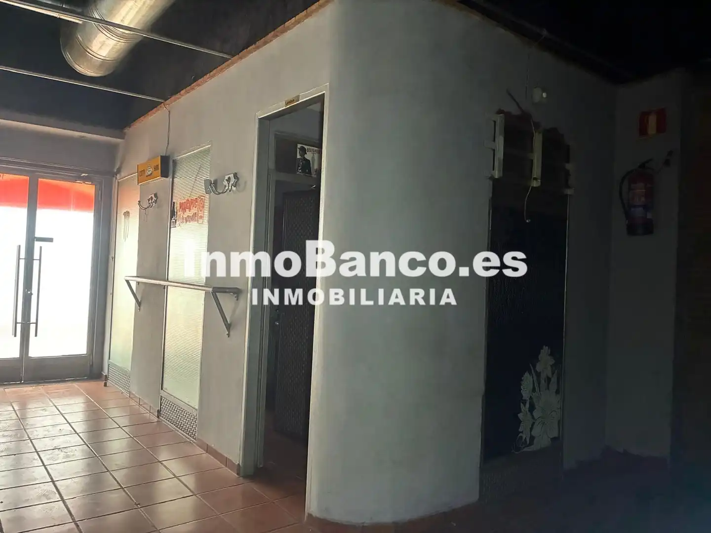 Commercial properties for sale in La Pobla Llarga  with Terrace