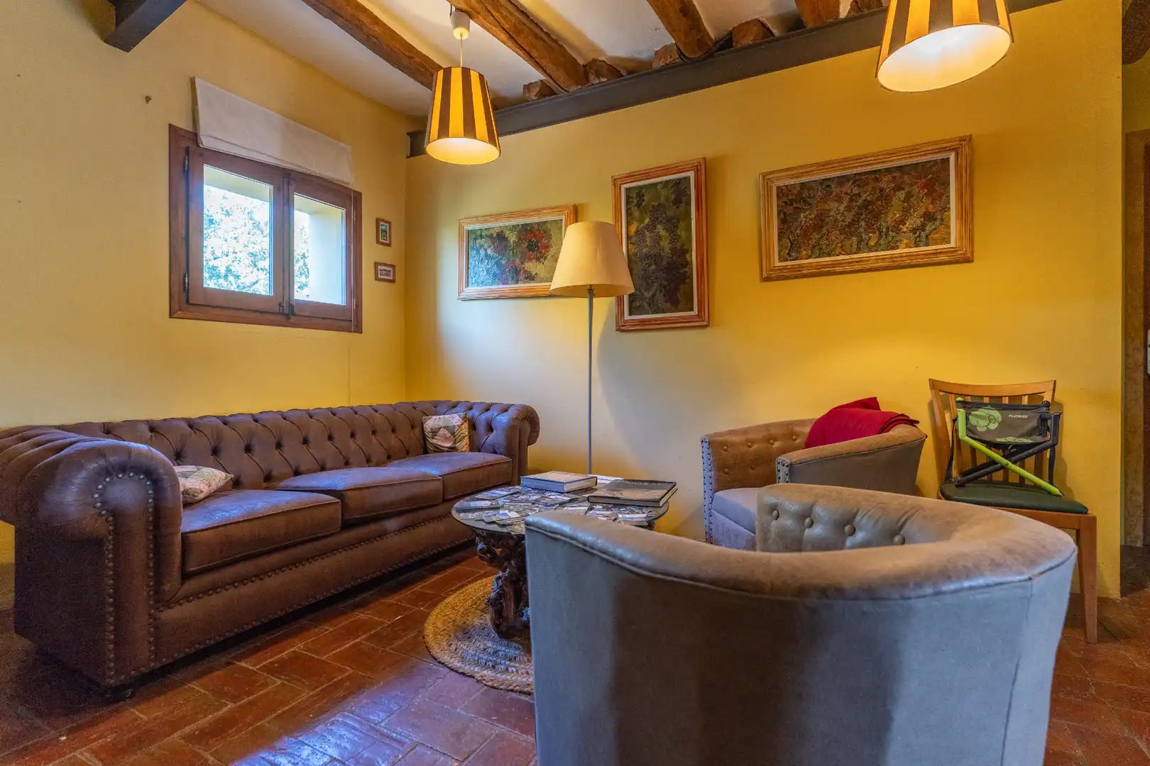 Sala d'estar de Edifici en venda en Falset