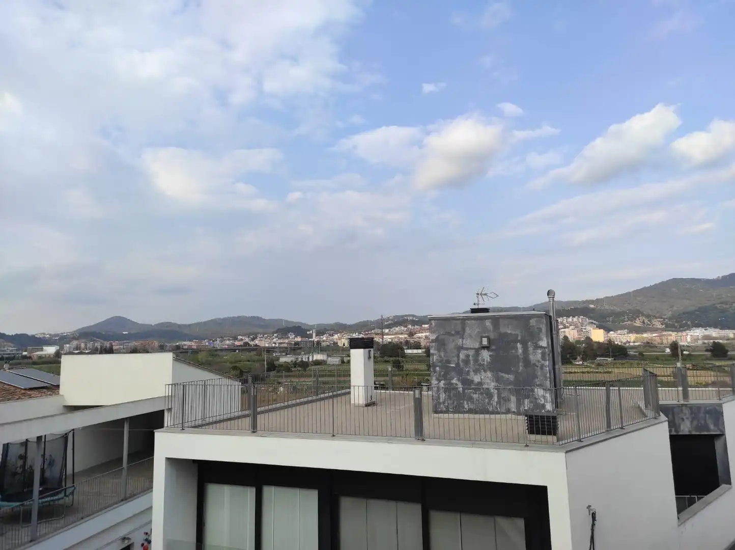 Duplex avec terrasse à vendre à Sant Vicenç Dels Horts, imagen 15