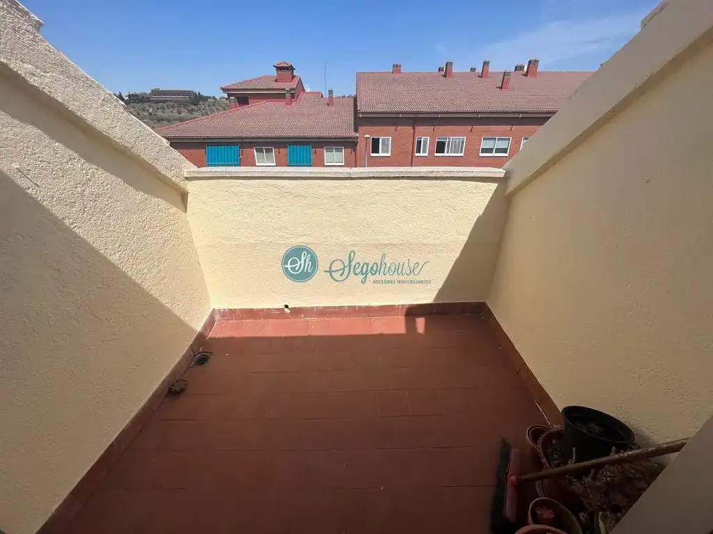 Terrace of Flat for sale in Segovia  with Heating, Parquet flooring and Terrace