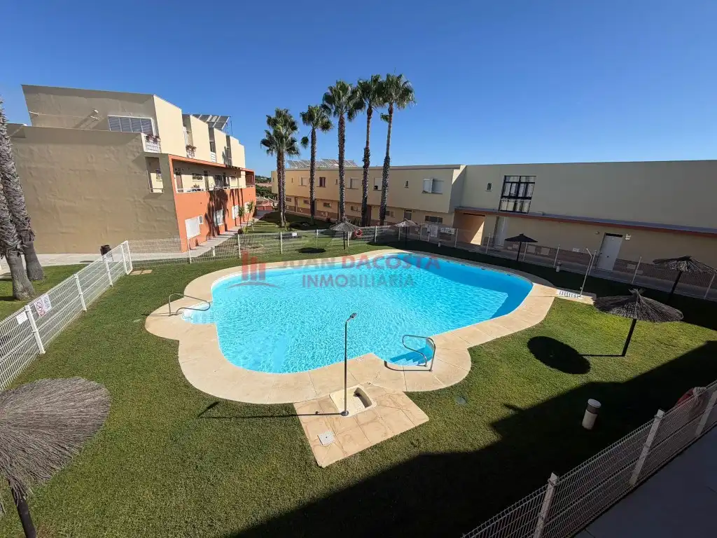 Swimming pool of Apartments for sale in Islantilla