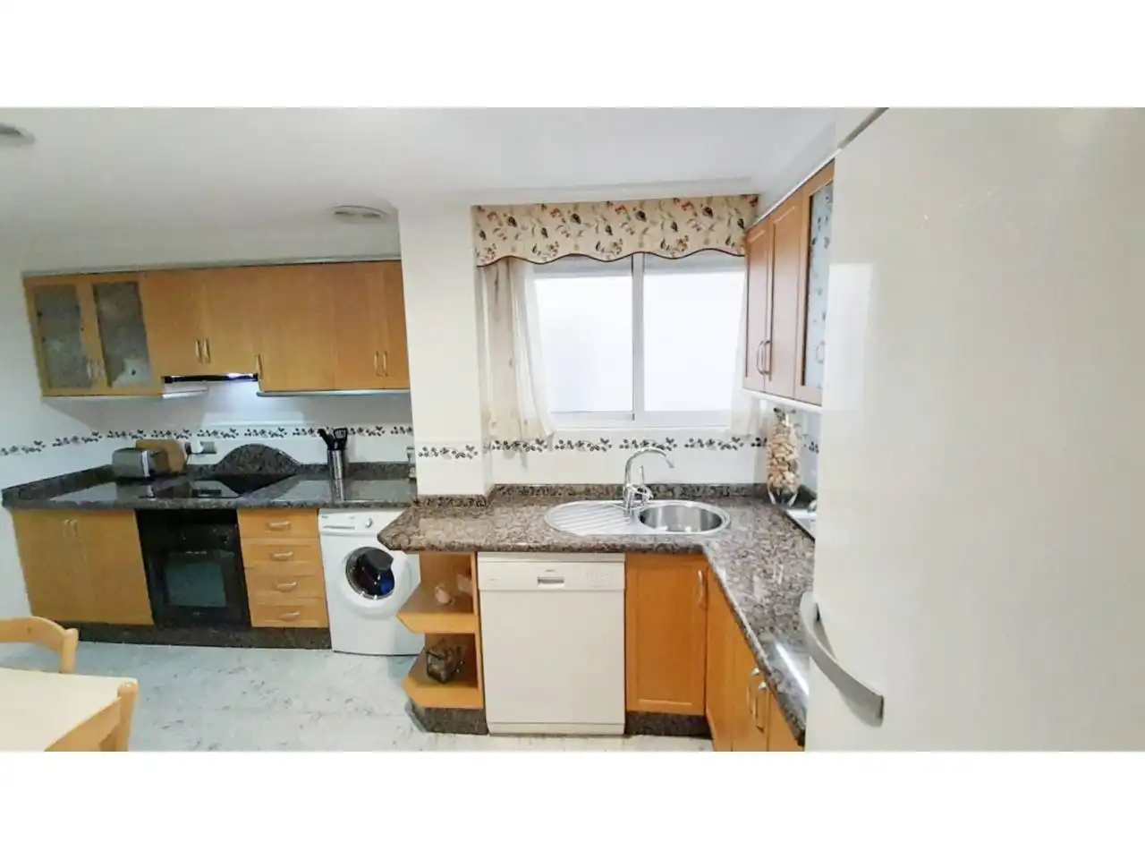 Wohnung mit Terrasse zum Verkauf in Elche ciudad, imagen 4