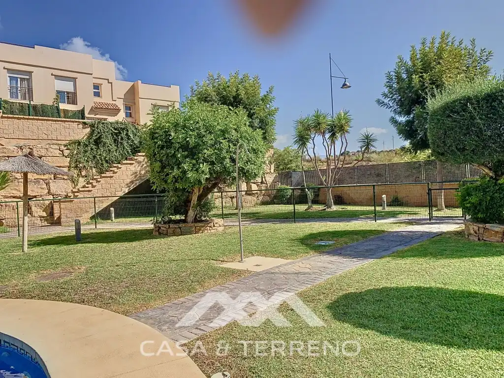 Adossat amb piscina en venda a Calle Celestina, imagen 46