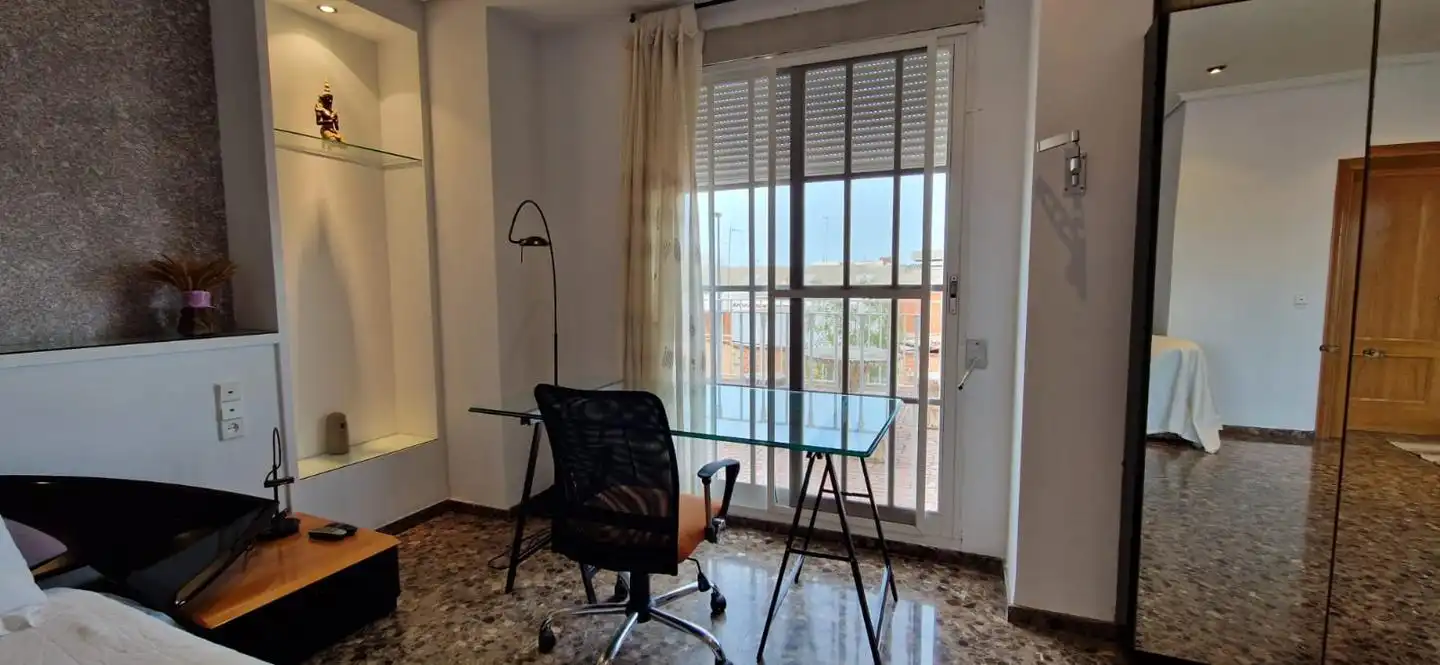 Habitació a Sevilla, Moncada