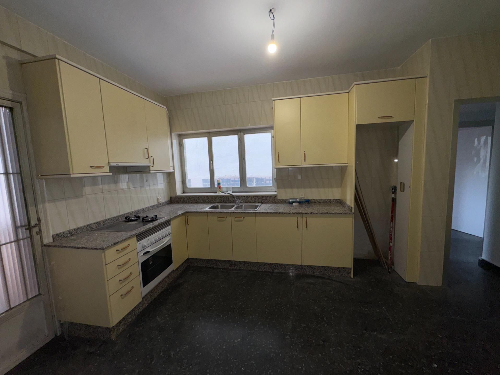Flat to rent in Avenida ESPAÑA, 14, Centro, Ponferrada