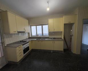 Kitchen of Flat to rent in Ponferrada  with Heating and Balcony