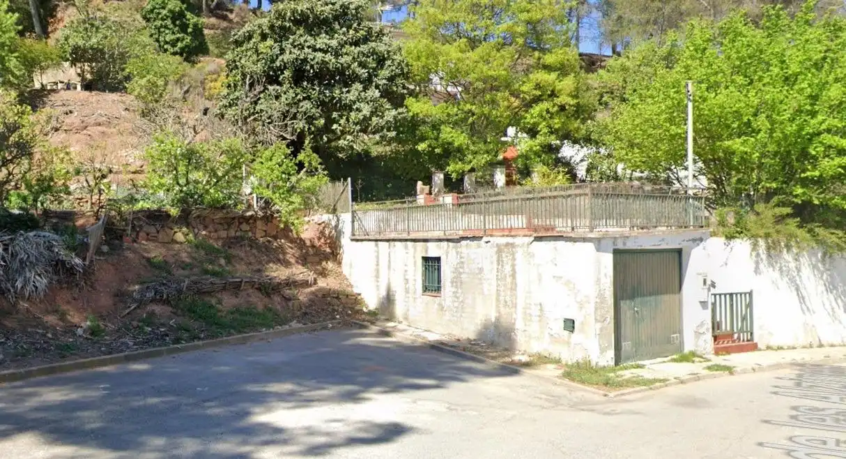 Adosado con jardín en venta en ALZINES DE LES 32, imagen 3
