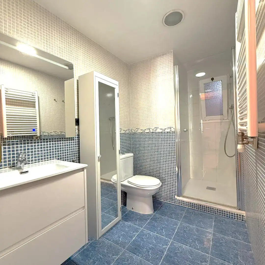 Baño de Piso en venta en Barcelona con Aire acondicionado, Calefacción y Parquet
