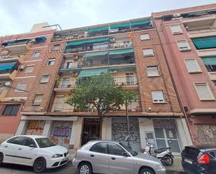 Vista exterior de Pis en venda en San Bartolomé de la Torre