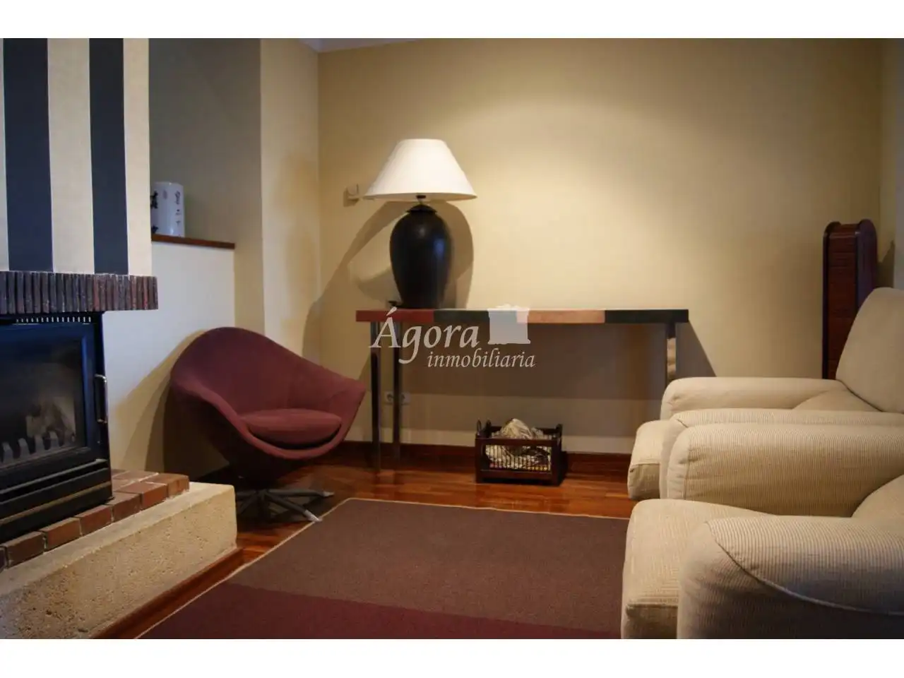 Sala de estar de Dúplex en venta en Valladolid con Calefacción, Parquet y Terraza