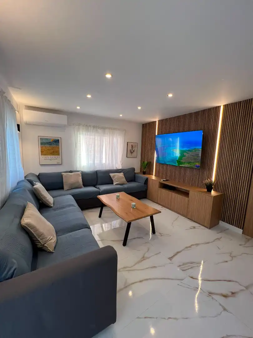 Sala d'estar de Pis en venda en Fuengirola amb Aire condicionat, Moblat i Balcó