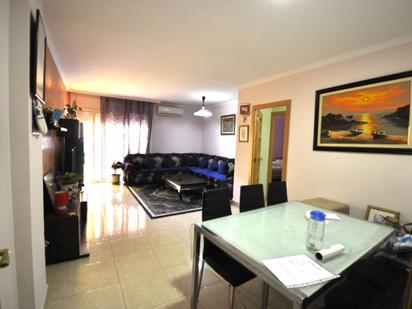 Living room of Flat for sale in El Vendrell  with Air Conditioner