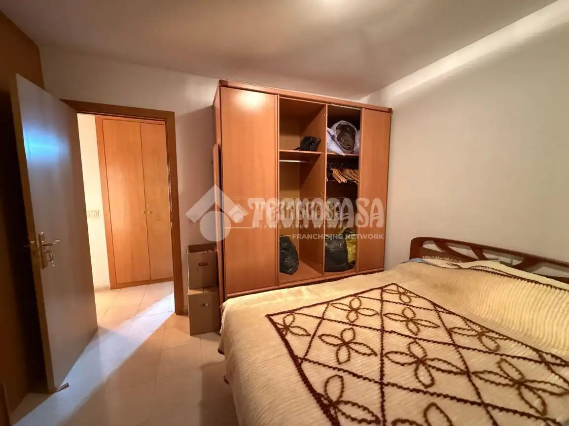 Bedroom of Flat for sale in Coslada  with Air Conditioner, Heating and Storage room