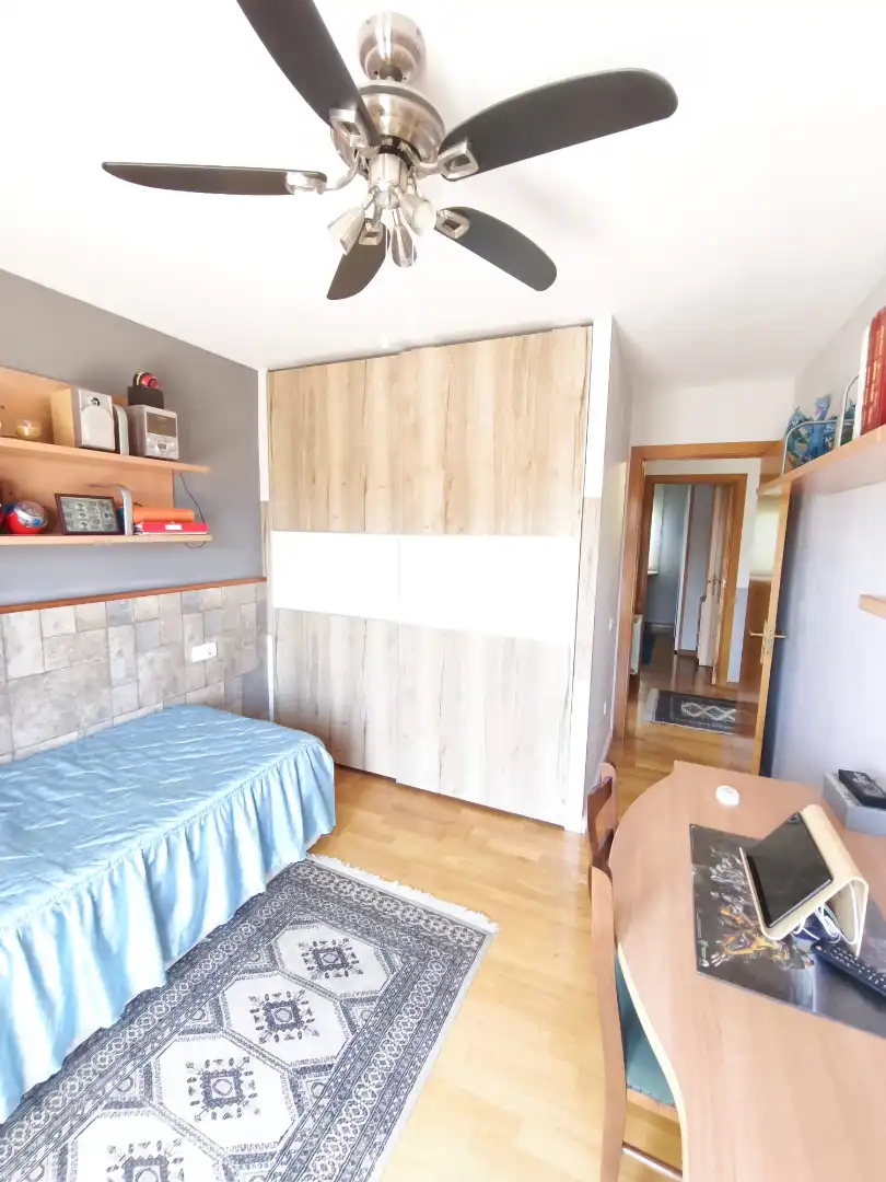 Chalet con terraza en venta en Carrer Varsòvia, imagen 65