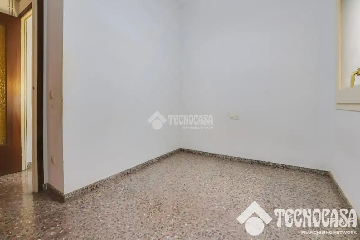 Piso en venta en Carrer del Consell de Cent, Hostafrancs