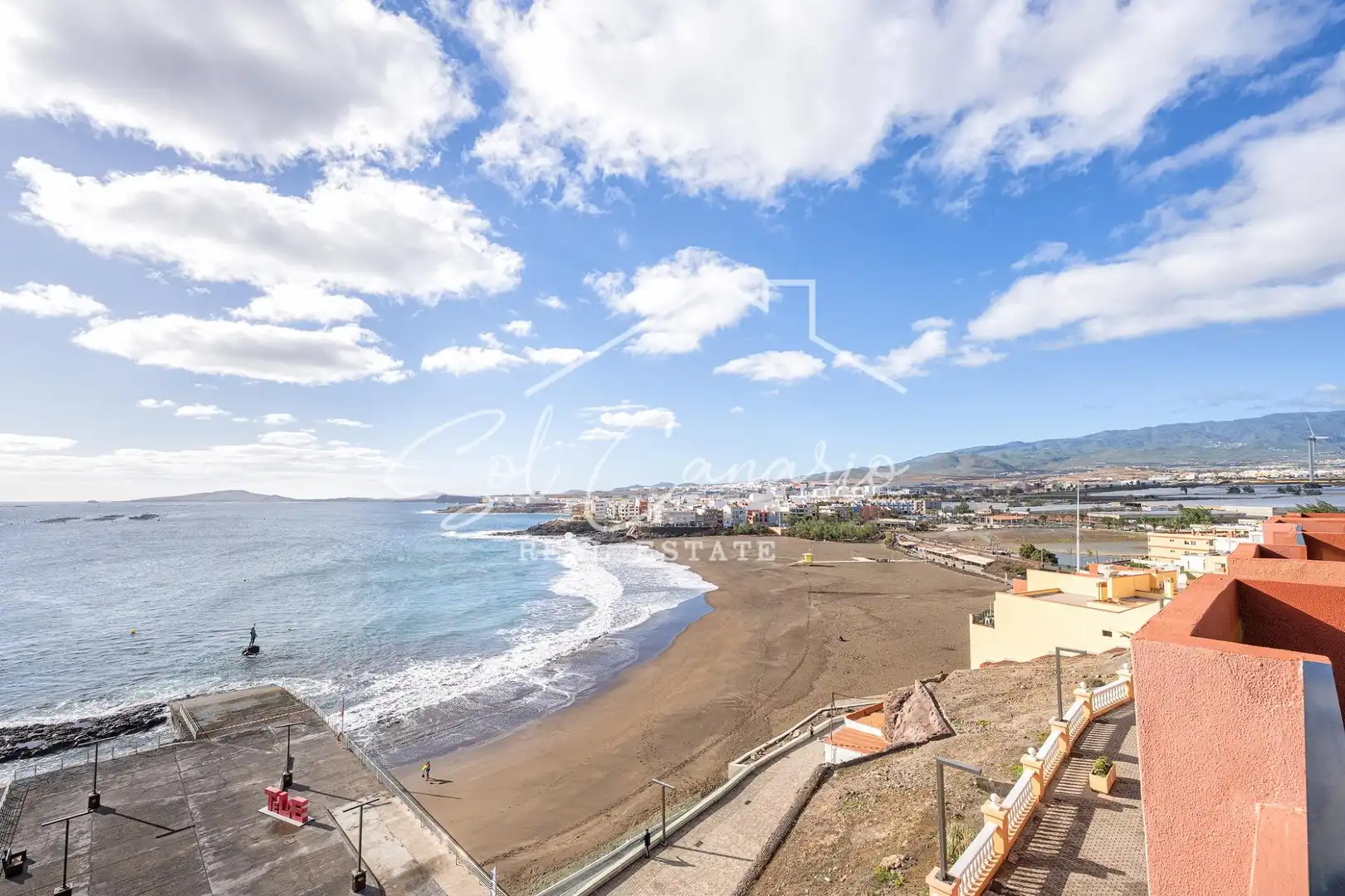 Vista exterior de Piso de alquiler en Telde con Terraza y Amueblado