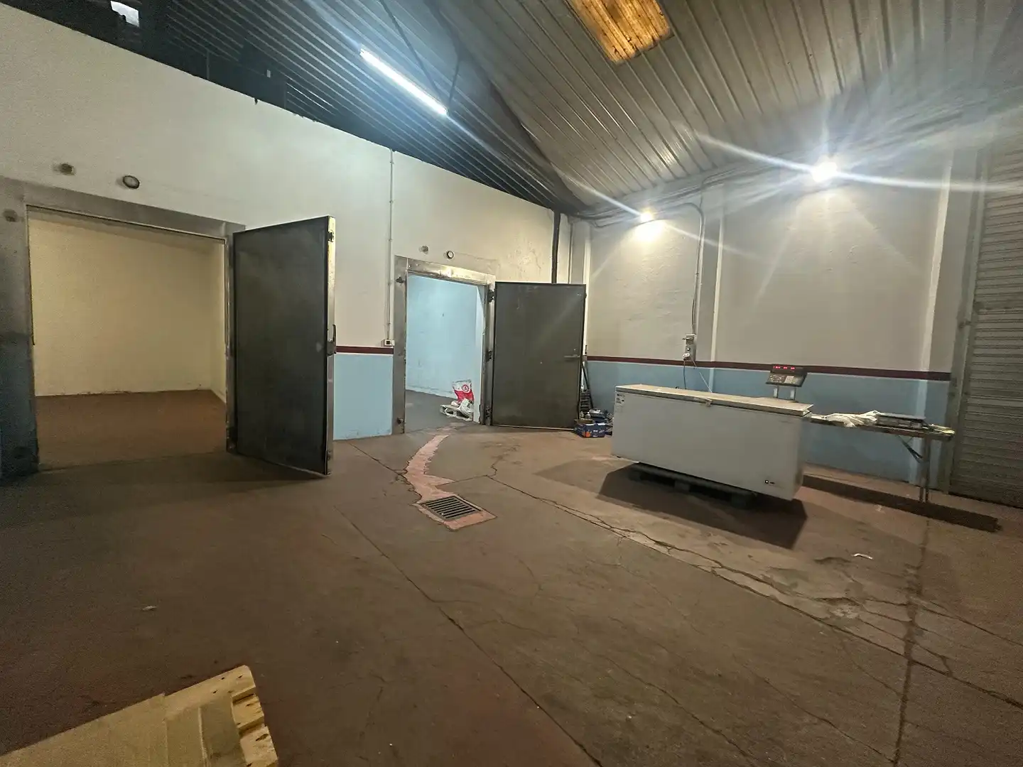 Nau industrial de lloguer en Santiago de Compostela 