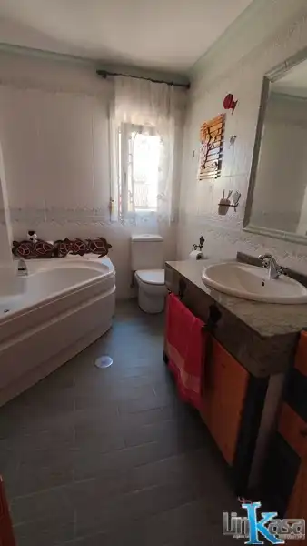 Casa amb terrassa en venda a Calle Alemania, imagen 31