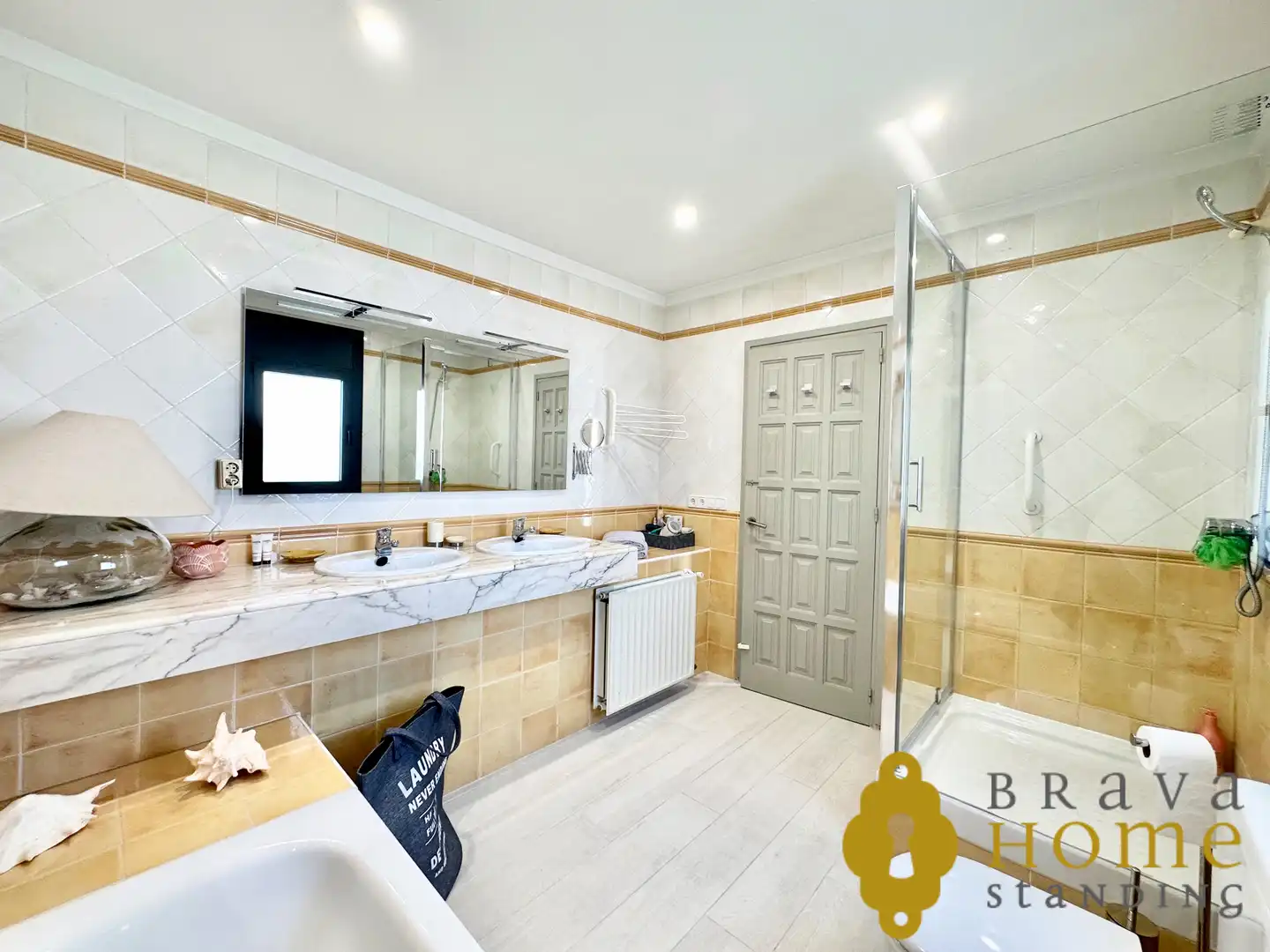 Baño de Casa o chalet en venta en Empuriabrava con Aire acondicionado, Terraza y Piscina