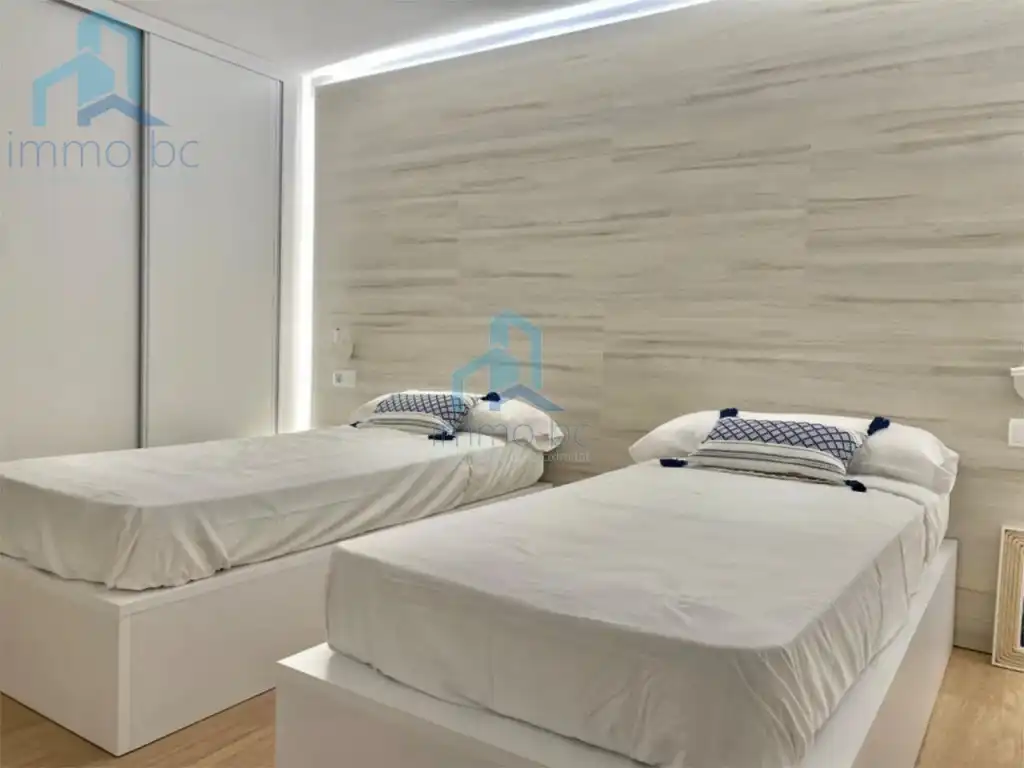 Flat with lift for sale in Calle Roquer, imagen 6
