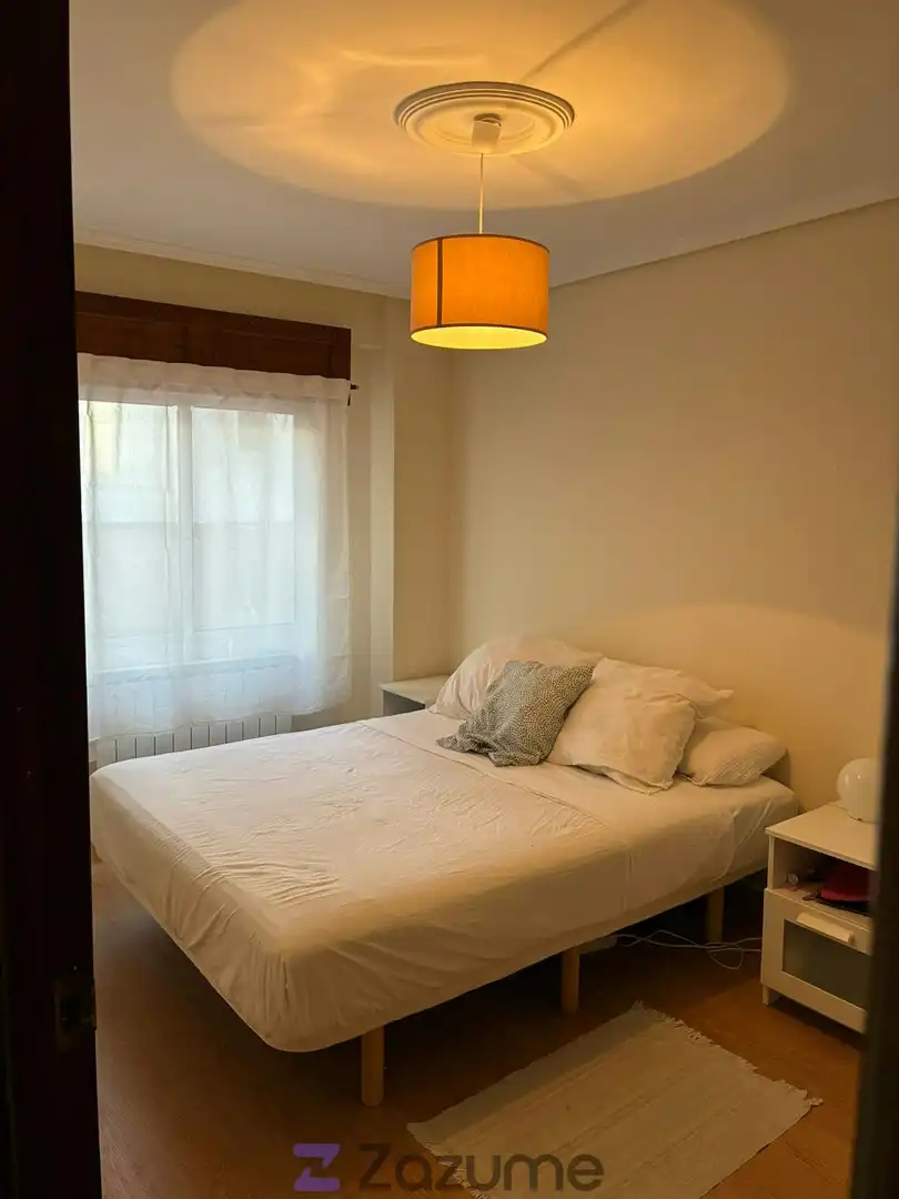 Bedroom of Flat for rent in Valladolid  with Heating, Parquet flooring and Furnished