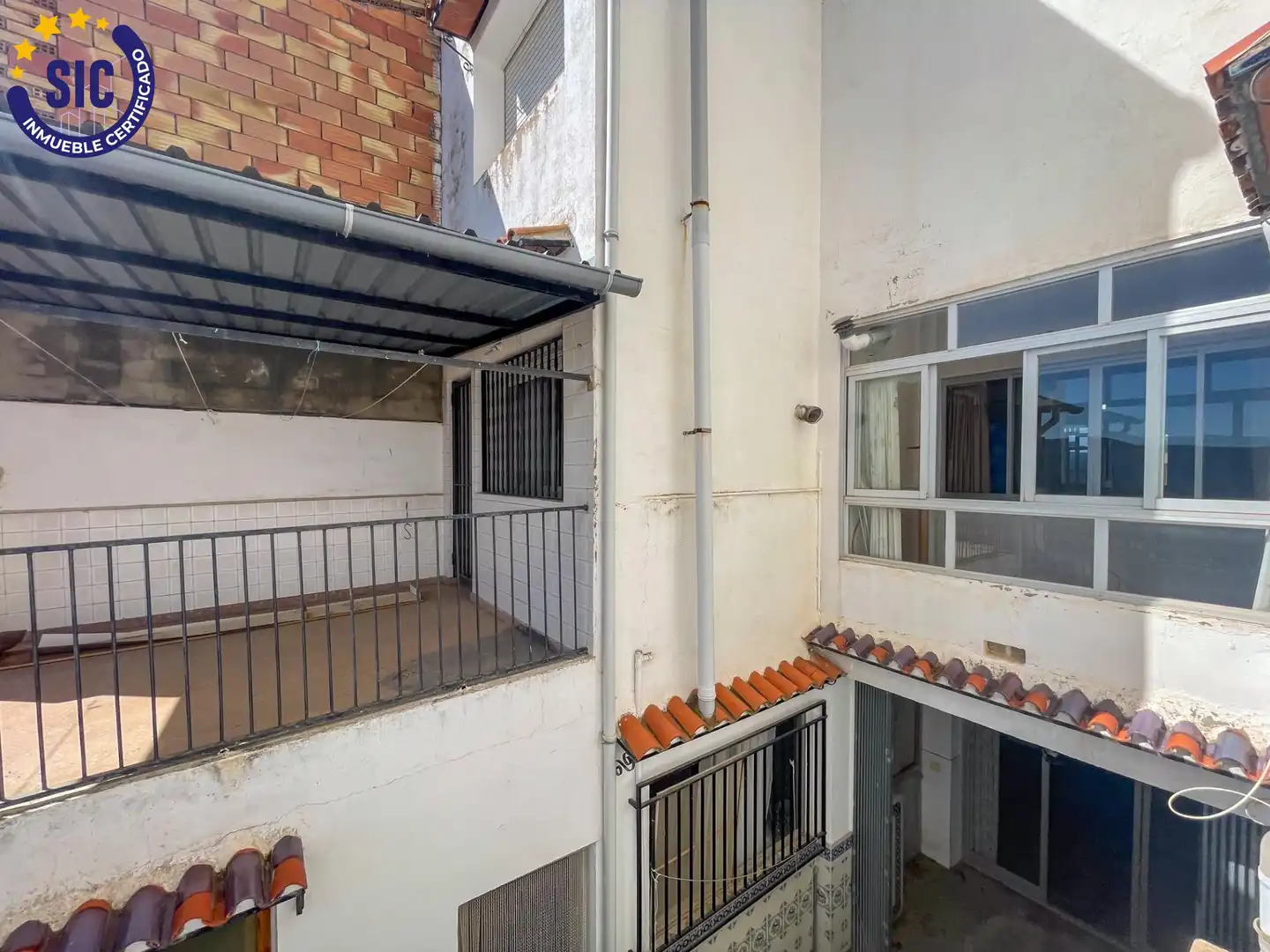 Terrasse von Maisonette zum Verkauf in Chera mit Heizung, Privatgarten und Balkon