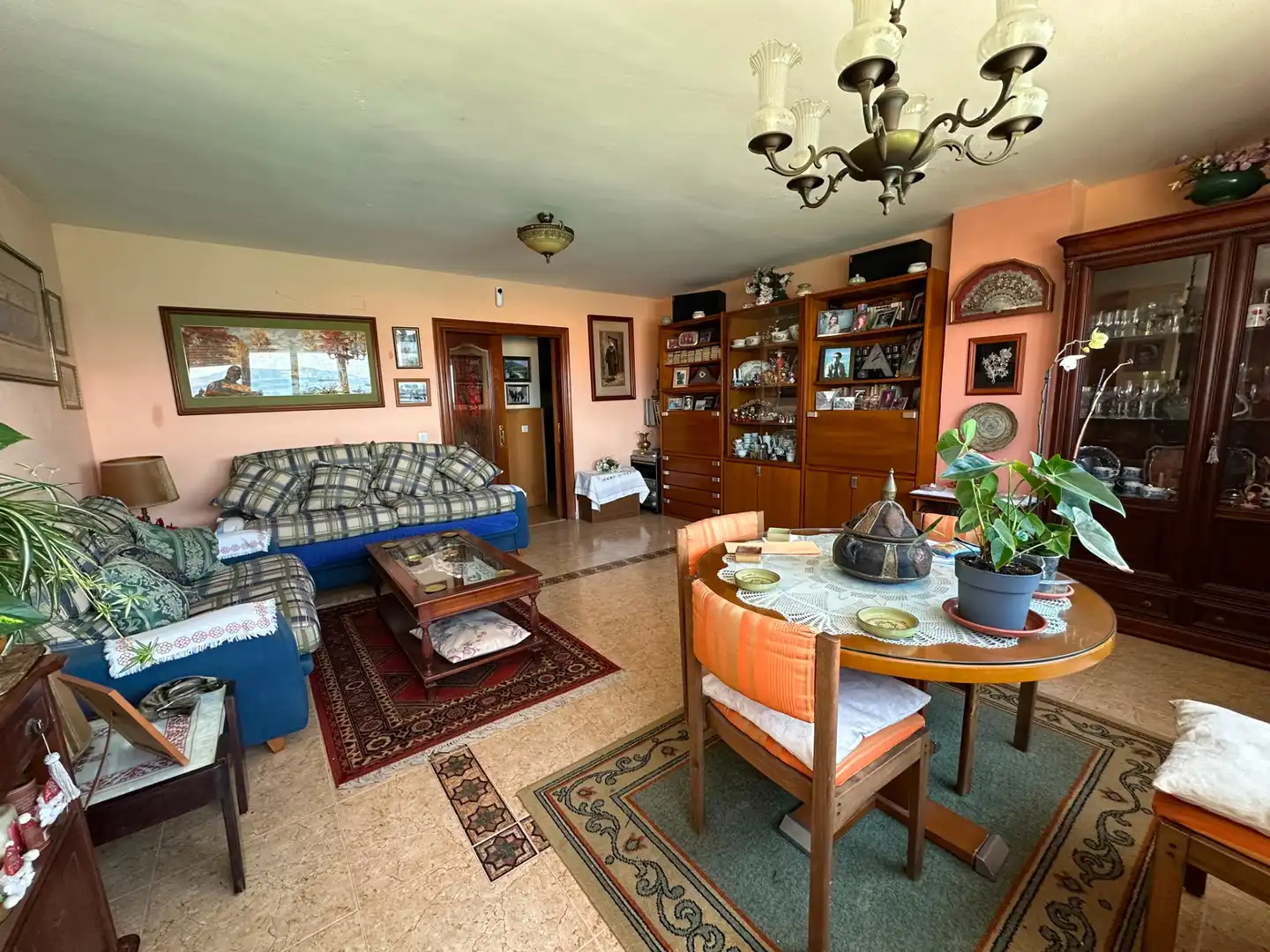 Living room of Flat for sale in La Línea de la Concepción  with Furnished