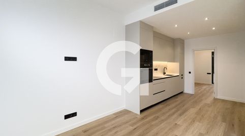 Foto 2 de Piso en venta en Cl Canonge Pibernat, Sants-Badal, Barcelona Capital