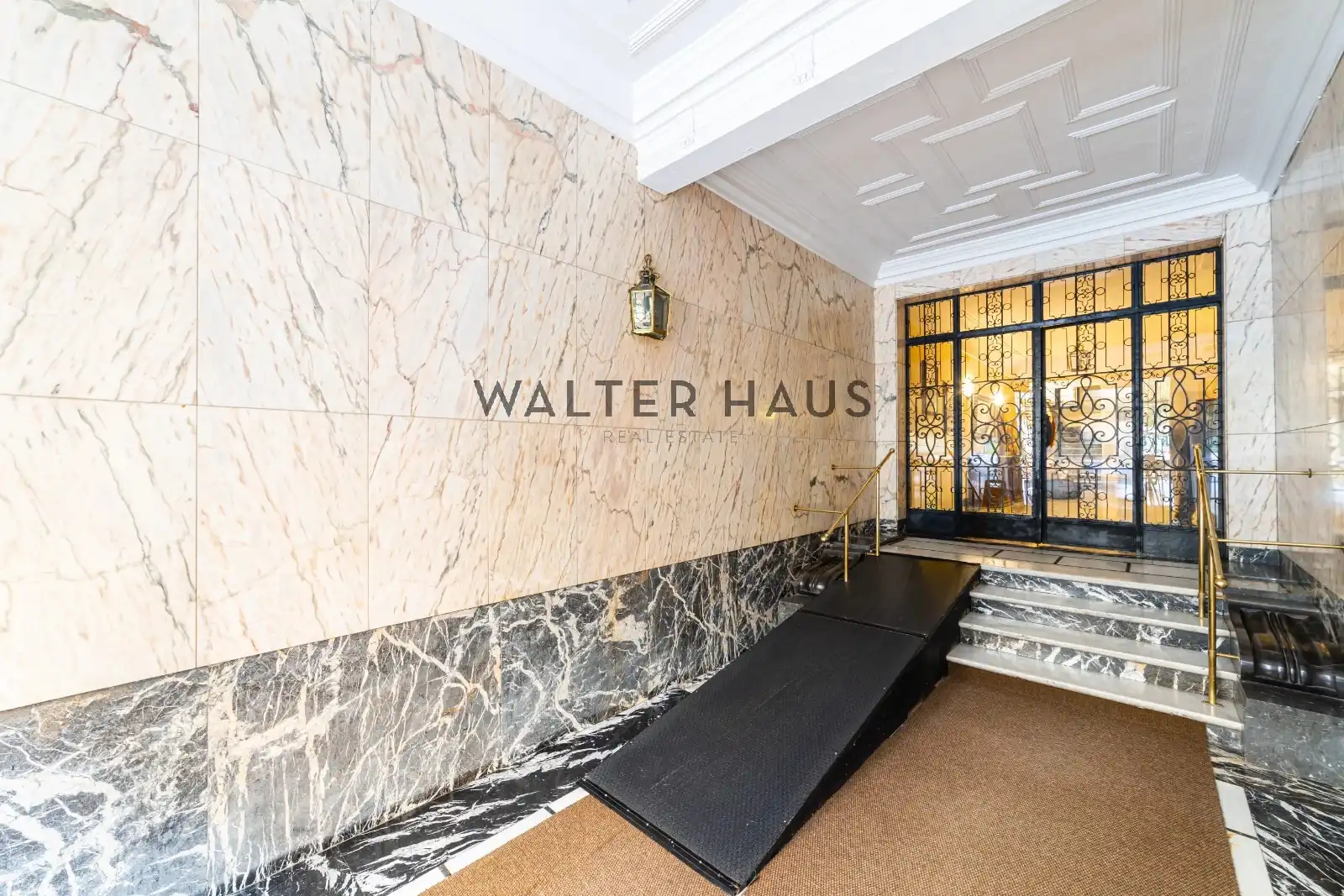 Flat with lift for sale in Calle de Fernán González, imagen 32