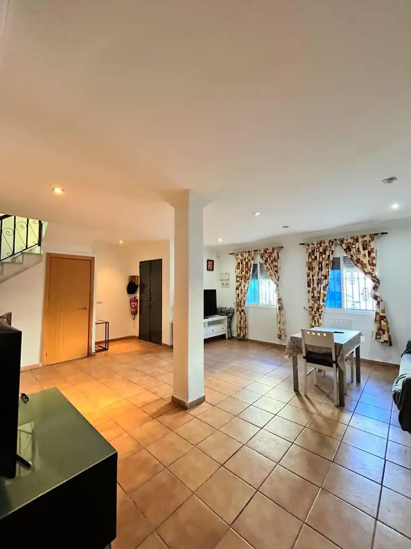 Casa o xalet en venda en Tocina amb Aire condicionat, Terrassa i Moblat