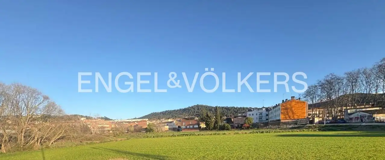 Terreno residenziale in vendita a La Roca del Vallès