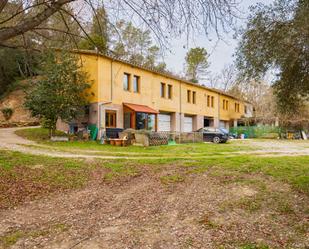 Außenansicht von Country house zum verkauf in Porqueres mit Privatgarten, Terrasse und Ofen