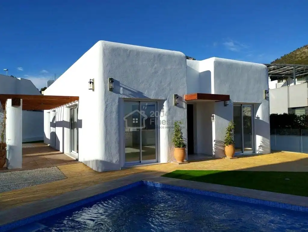 Casa con piscina in vendita a Calle Bruselas, imagen 5