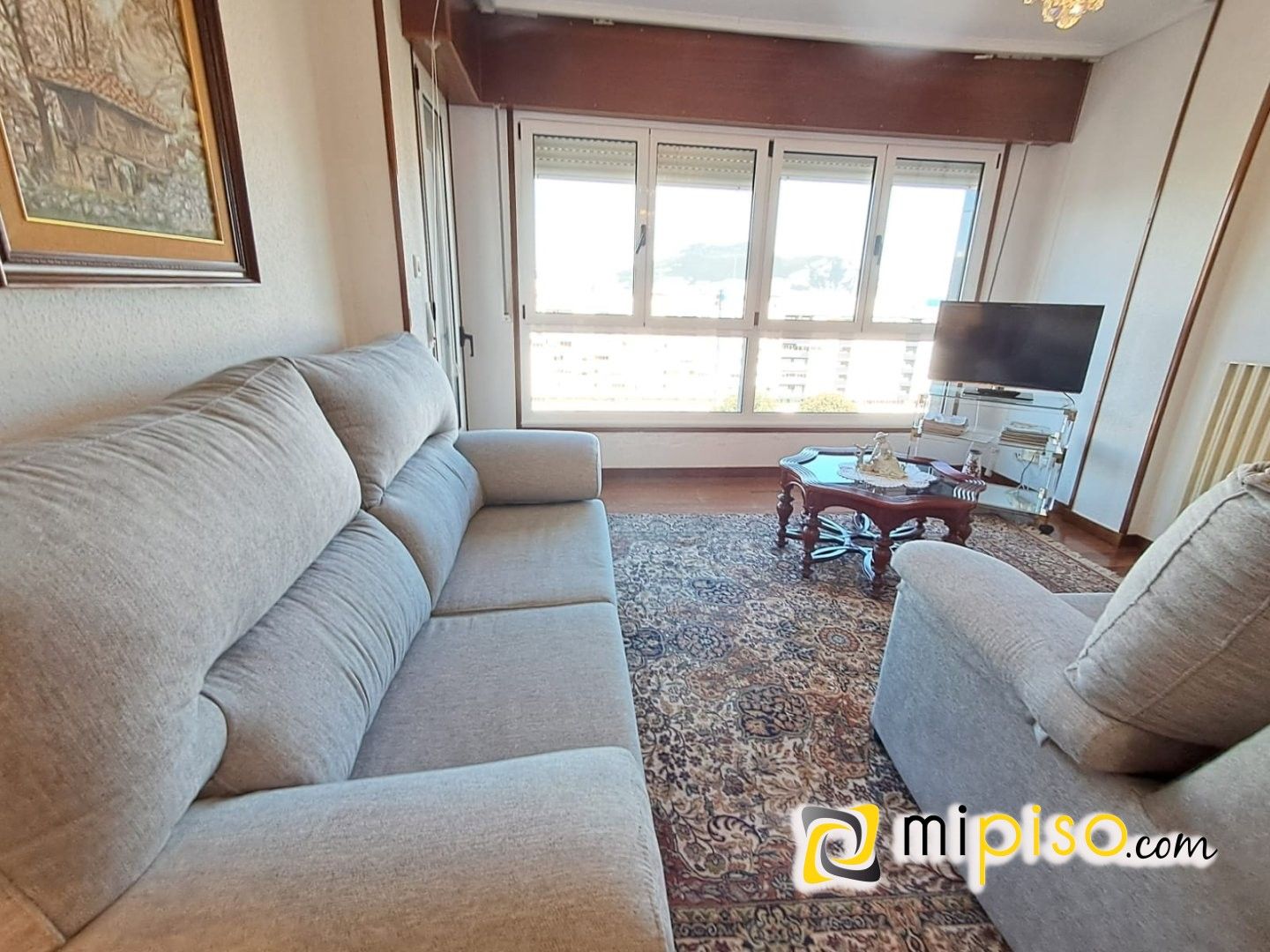 Living room of Flat for sale in Laredo  with Heating, Terrace and Furnished