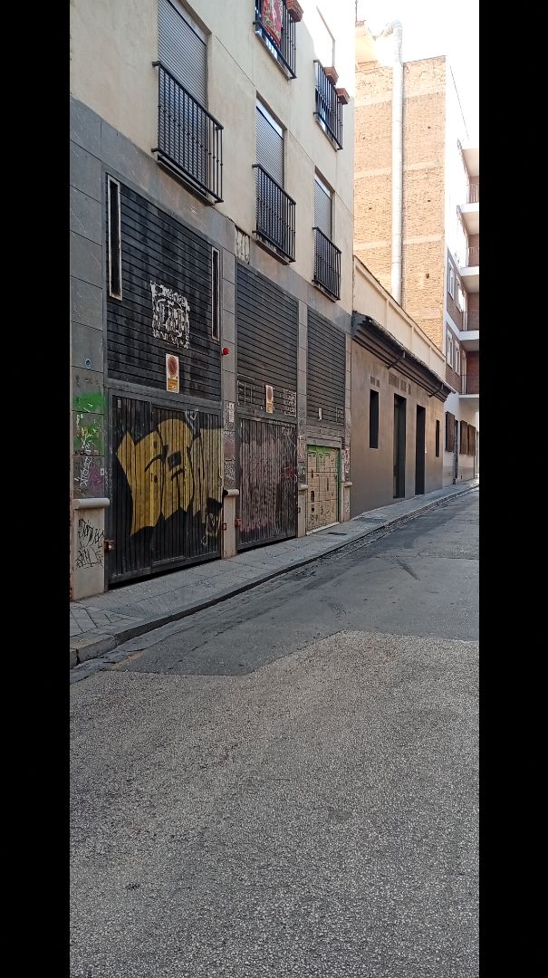 Vista exterior de Garatge en venda en  Granada Capital