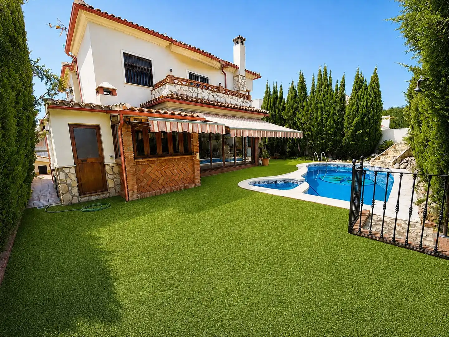 Terrassa de Casa o xalet en venda en Antequera amb Jardí privat, Traster i Piscina