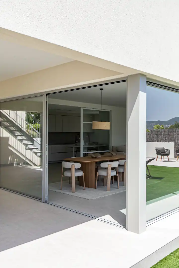 Esszimmer von Haus oder Chalet zum Verkauf in Sitges mit Klimaanlage, Heizung und Privatgarten