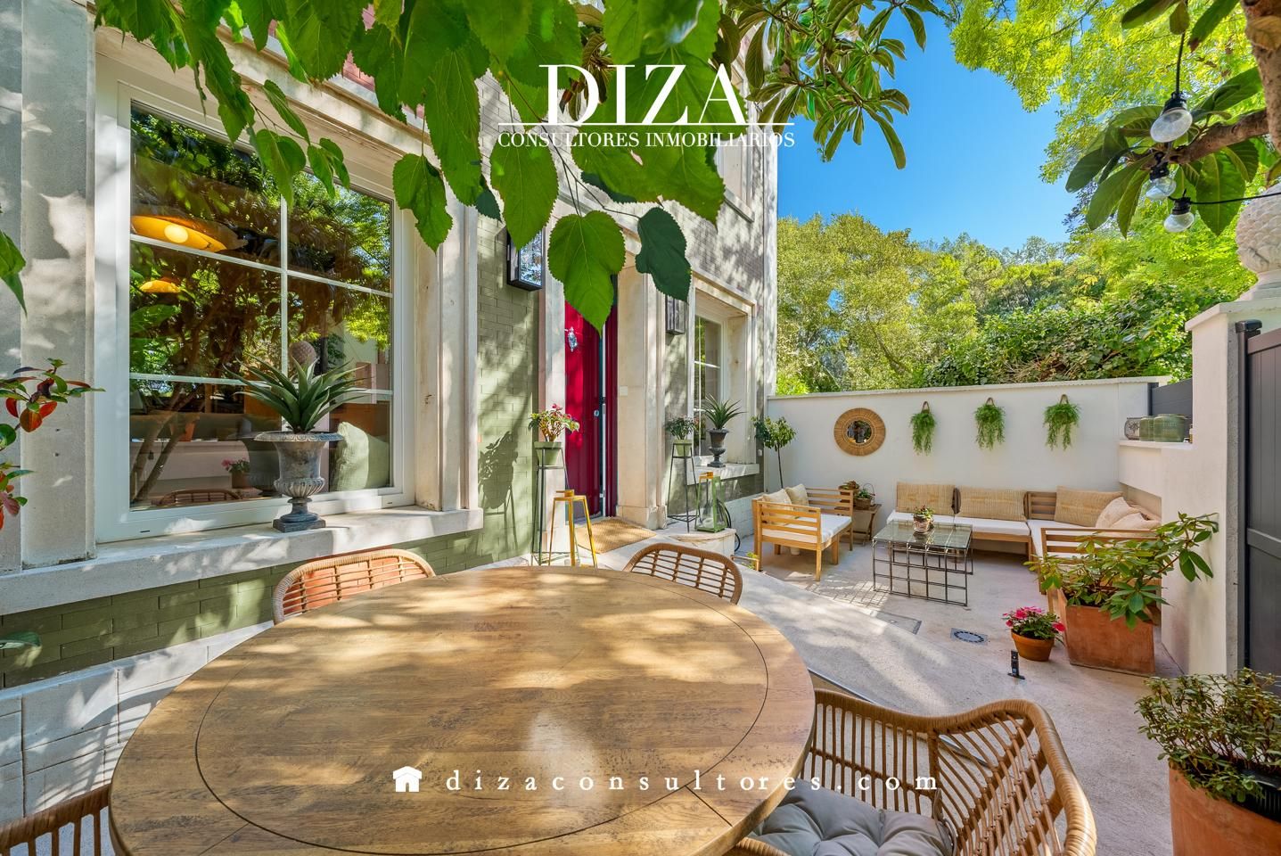 Terrassa de Casa o xalet en venda en  Madrid Capital amb Calefacció, Jardí privat i Terrassa