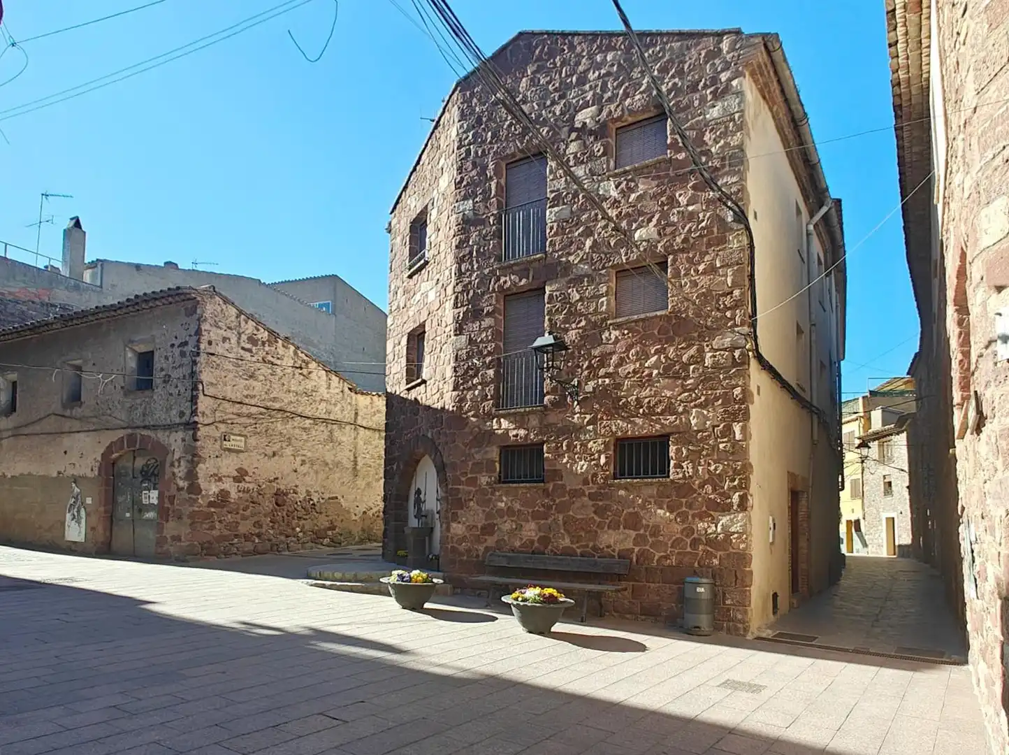 Vista exterior de Casa o chalet en venta en Prades con Trastero y Balcón