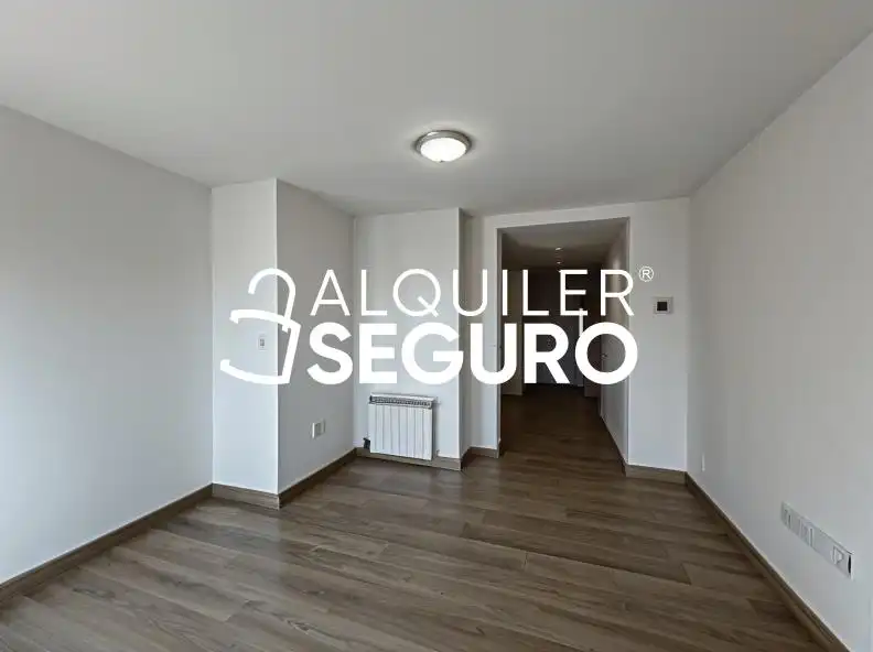 Dormitori de Àtic de lloguer en Las Rozas de Madrid amb Calefacció i Terrassa