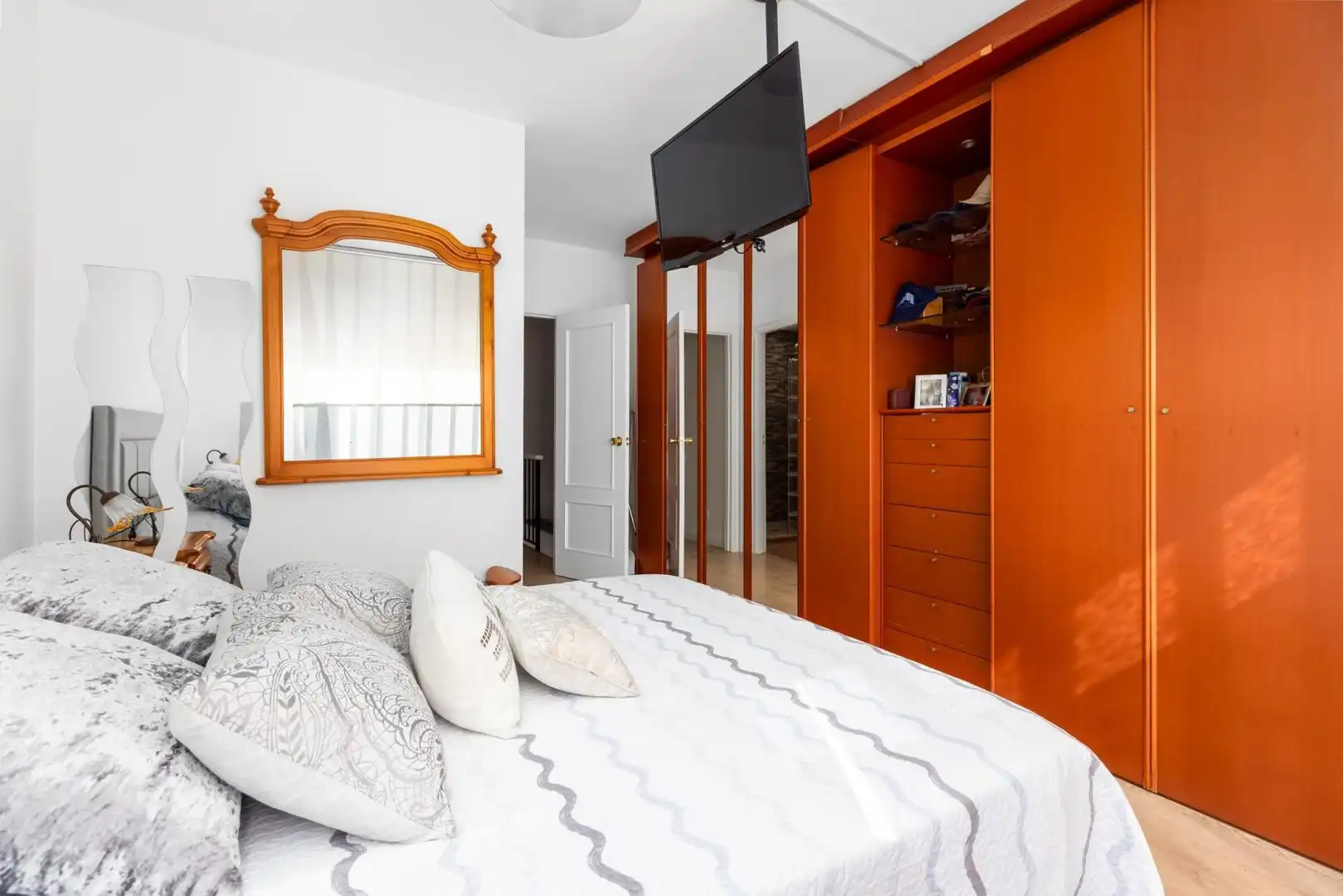 Schlafzimmer von Maisonette zum Verkauf in Mataró mit Klimaanlage, Möbliert und Balkon