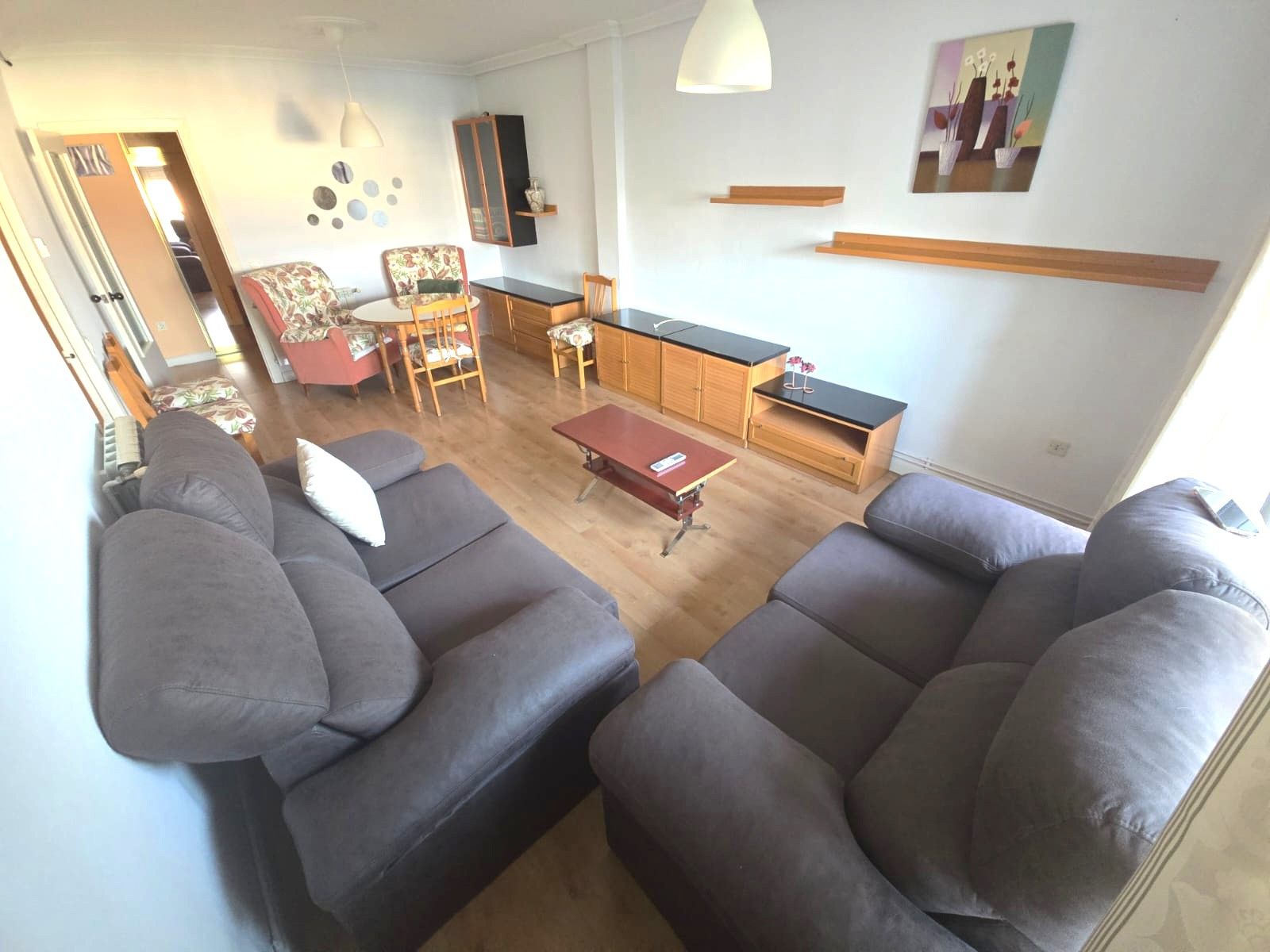 Sala d'estar de Apartament de lloguer en Cáceres Capital amb Aire condicionat, Calefacció i Terrassa