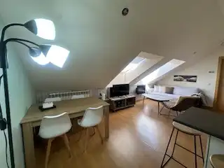 Sala de estar de Apartamento en venta en León Capital  con Calefacción, Parquet y Trastero