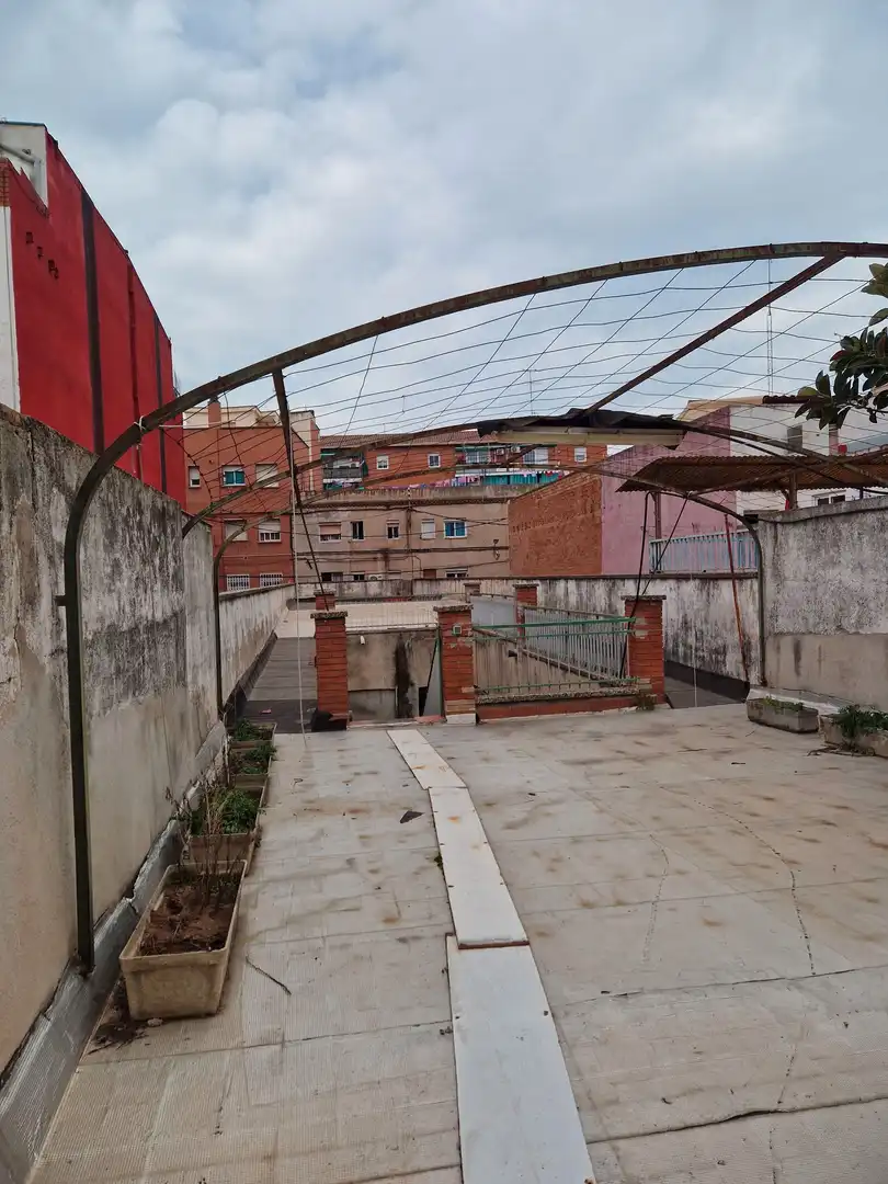 Außenansicht von Haus oder Chalet zum Verkauf in Sant Andreu de la Barca