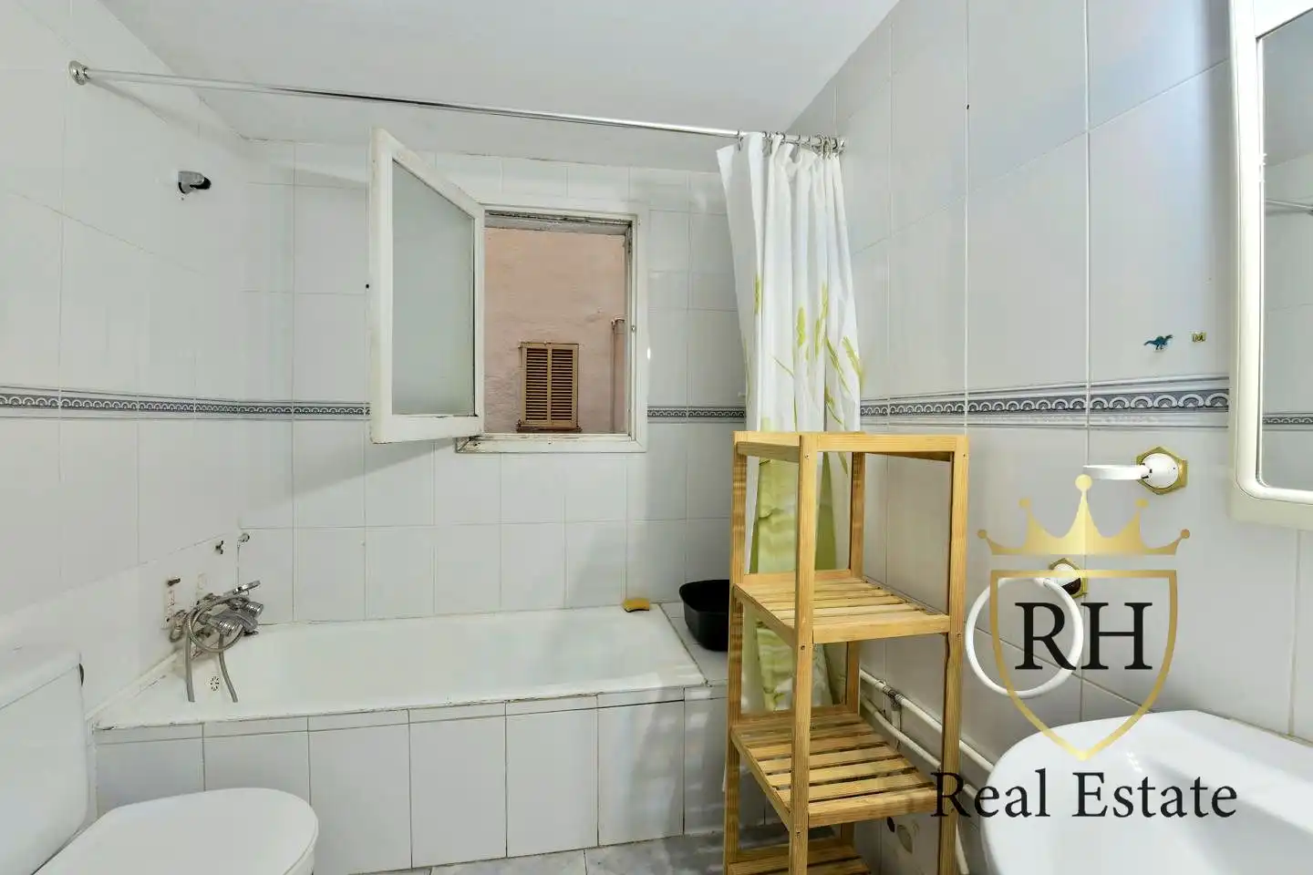 Baño de Piso en venta en  Palma de Mallorca con Terraza y Trastero