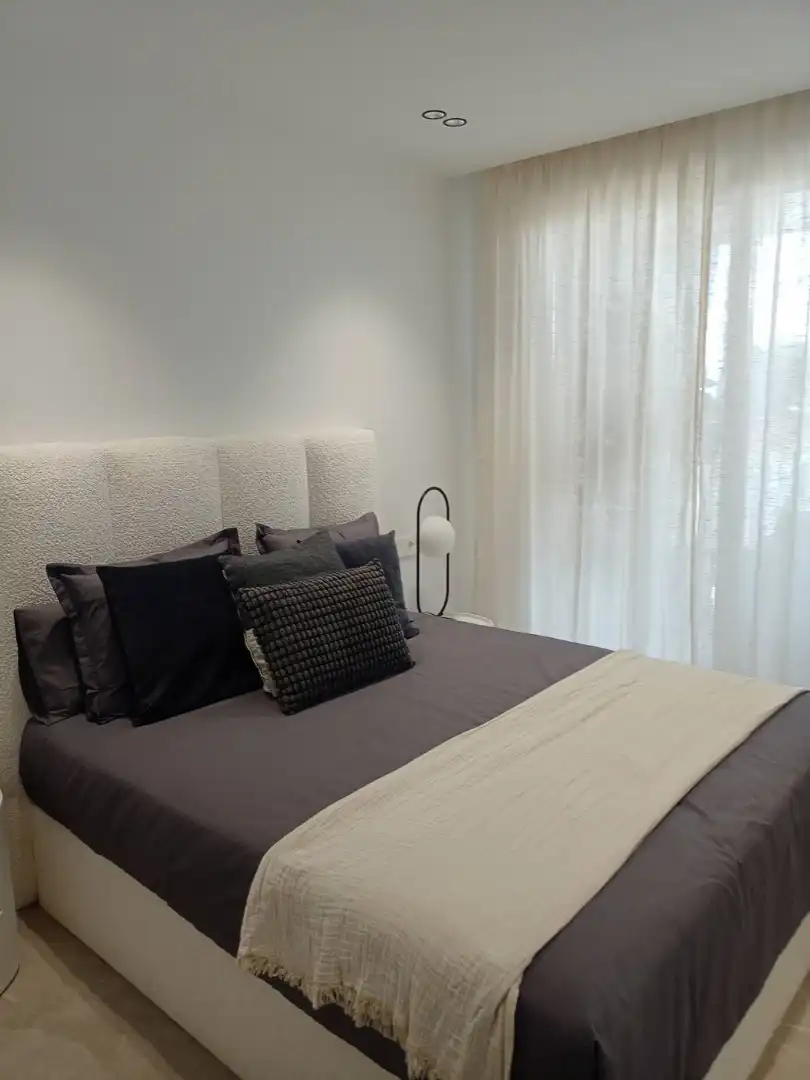 Dormitori de Casa o xalet en venda en Mutxamel amb Aire condicionat, Jardí privat i Terrassa