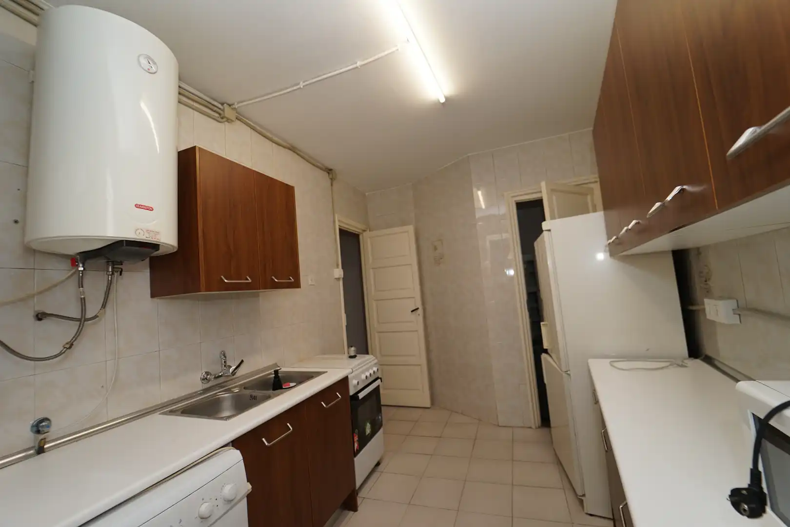 Kitchen of Flat for rent in Granada  with Air Conditioner, Furnished and Washing machine